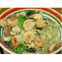 Pasta Shrimp Peapods photo sculptures by lifesphere Pasta Shrimp Peapods photo sculptures