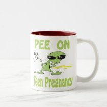 Pee On Teen Pregnancy Mug