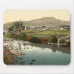 Penyghent, Yorkshire, England Mousepad
