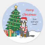Perro y árbol de navidad de la montaña de Bernese Pegatina Redonda