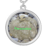 Personalice el collar extranjero de piedra