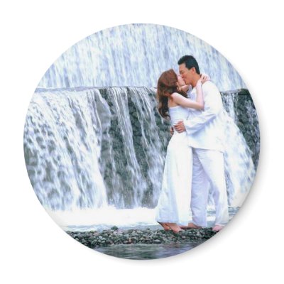 Wedding Decorations on The Fun Of Creating Your Own Personalized Wedding Favors Turn Your