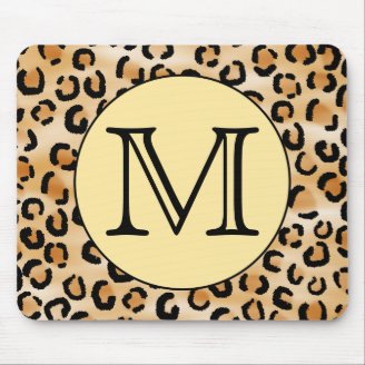 Personalized Monogram Leopard Print Pattern. Mousepad