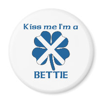 Personalized Scottish Kiss Me I'm Bettie Fridge Magnets