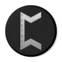 Pertho Rune grey Magnets