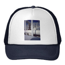 Petroleum refinery pipeline mesh hat
