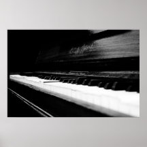 Piano viejo posters