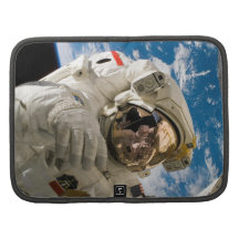 Piers Seller Spacewalk Organizers