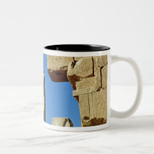Pillars decorated with stylised lotus coffee mugs