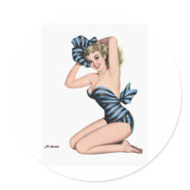 Pin up round sticker