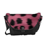 Pink and Black Cheetah Print Pattern. Messenger Bags