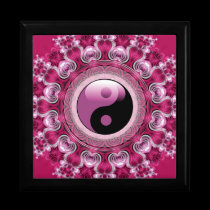 Pink Hearts Yin Yang Lacquered Gift Box gift boxes