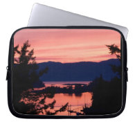 Pink Sunset Over the Ocean Laptop Computer Sleeve