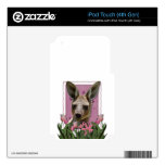PinkTulipsKangaroo.png Skin For iPod Touch 4G