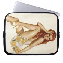 Pinupz 1 computer sleeve