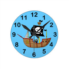 Pirate ship round wall clock