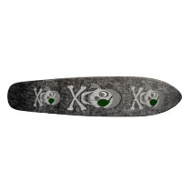 Pirate Skull & Crossbones Skateboard