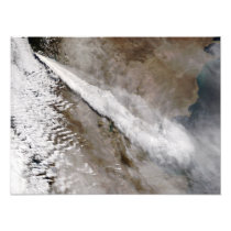 Plume from eruption of Chaiten volcano, Chile