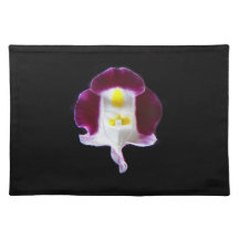 Pocketbook Flower Place Mat.