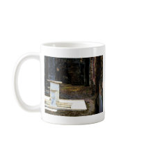 Pompeii - Courtyard with white marble fountains mugs