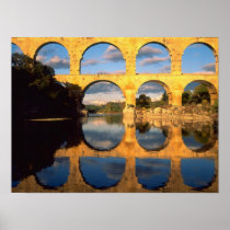 Pont du Gard, Gardon River, Gard, Languedoc,