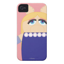 Pook-a-Looz Miss Piggy iPhone 4 Case
