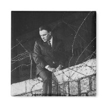 Portrait of Richard Burton Magnets