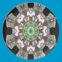 Powellite plates