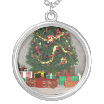Presents Under The Christmas Tree: Necklace