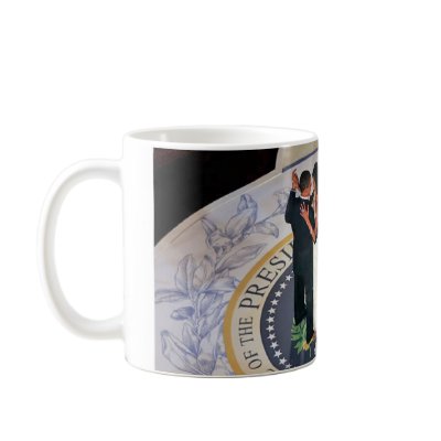 President Obama and Michelle dance Inaugural Ball mugs