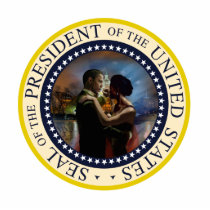 President Obama and Michelle Victory Dance photo sculptures