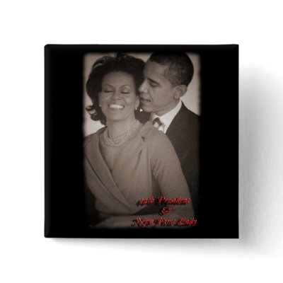 PRESIDENT OBAMA & FIRST LADY SQUARE BUTTON
