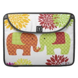Pretty Elephants in Love Holding Trunks Flowers MacBook Pro Sleeve