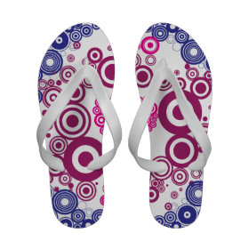 Pretty Heart Concentric Circles Girly Teen Design Sandals
