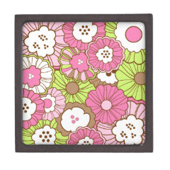 Pretty Pink Green Flowers Spring Floral Pattern Premium Keepsake Box