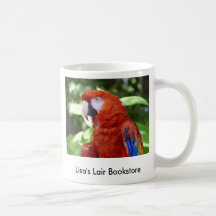 Promo de la librería del Macaw del escarlata Tazas De Café