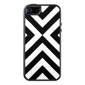 Protective Geometric Black and White Chevrons Case