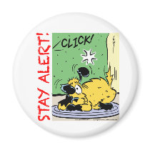Punchy the Fun Hound "Stay Alert" Magnet