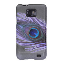 Purple Peacock Feather on Black Galaxy SII Case