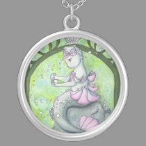 Purrfect Pearl necklaces