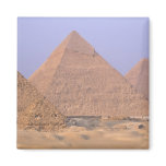 Pyramid of Menkaure Mycerinus), Pyramid of magnets