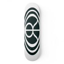 Q logo skateboard natural
