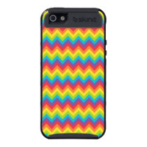Rainbow Zigzag Skinit Cargo iPhone 5 Cover