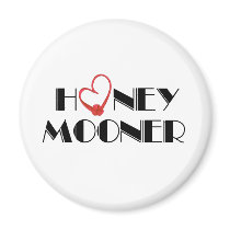 Red Heart Honeymooner magnets