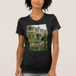 Red Monet's house and garden, Giverny, northern Fr Tshirt