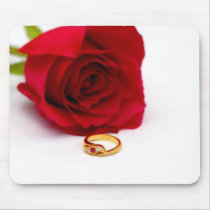Red Rose & Gold Diamond Ring Mousepad