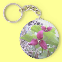 Red Trilliums keychains
