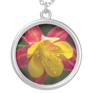 Red & Yellow Flower Necklace necklace