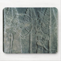 Relief depicting the hunting of birds in the mousepad