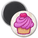 Retro Cupcake Magnet in Pink magnet